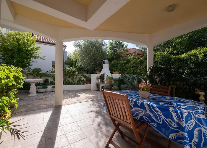 By The Sea Nin, Zadar - 5838 * Нин