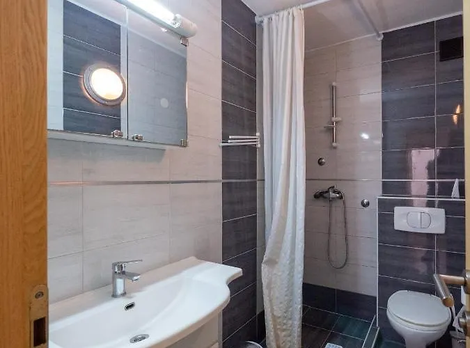 By The Sea Nin, Zadar - 5838 * נין