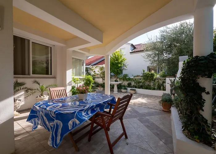 By The Sea Nin, Zadar - 5838 נין